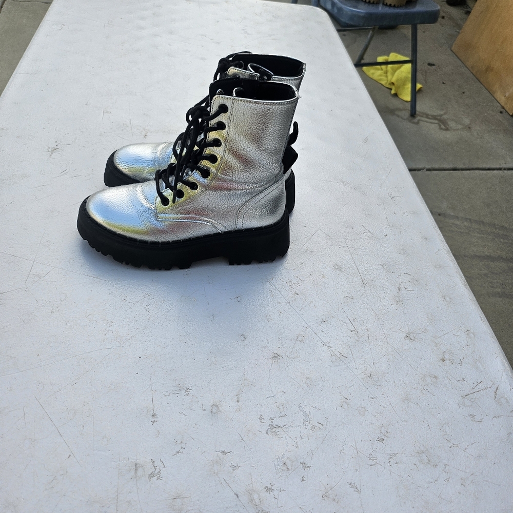 Silver Lace-Up Boots For Girls